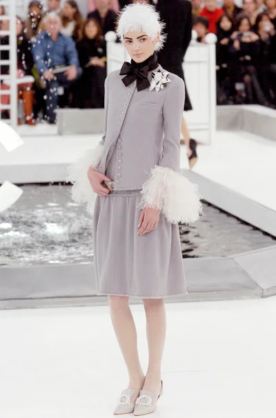 Look 13